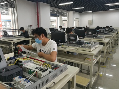 我院組織學生參加電工三級職業技能等級鑒定
